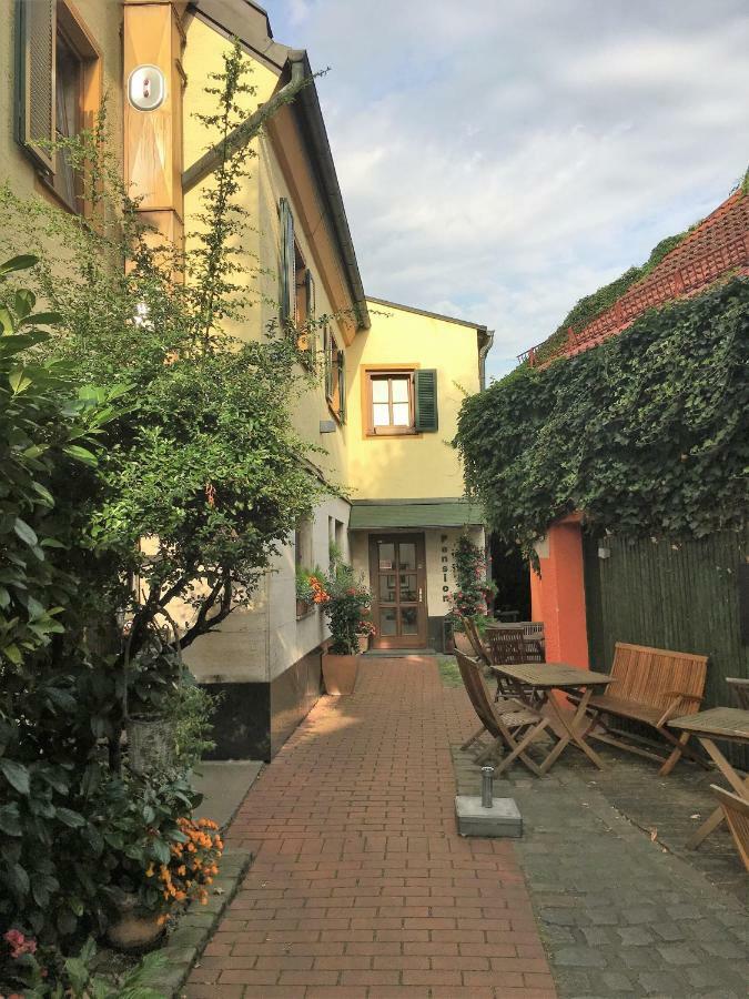 Eberl Hotel-Pension München Feldmoching Exterior foto